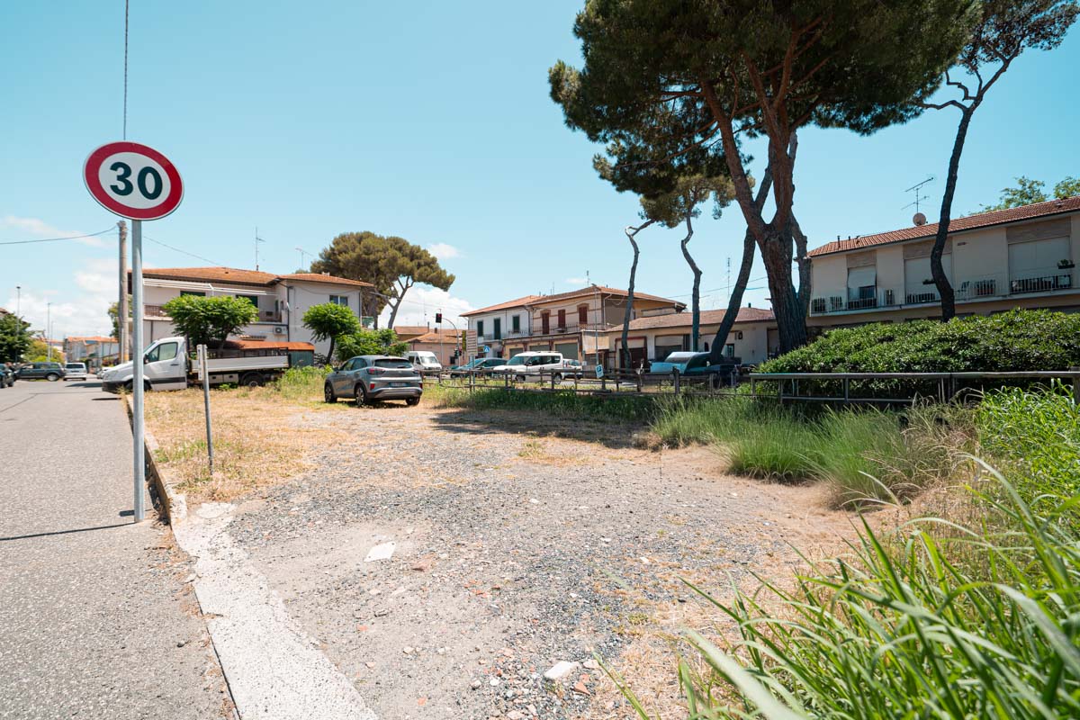 Locale_Commerciale_Rosignano_13